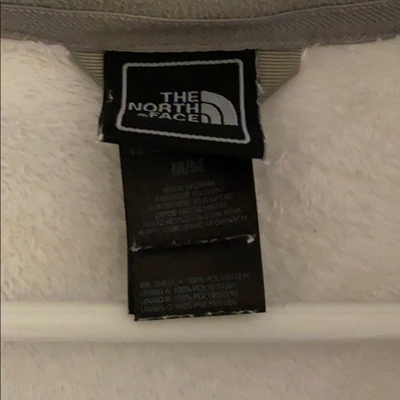 Women's Northface Fleece Jacket - Picture 6 of 6